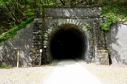 第六号トンネル