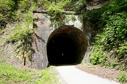 第八号トンネル