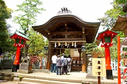 江島神社（奥津宮）