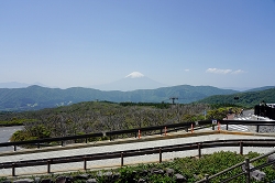大涌谷駐車場から見た富士山