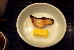 銀鱈の西京焼とたまご焼