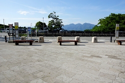 伊香保石段下の広場