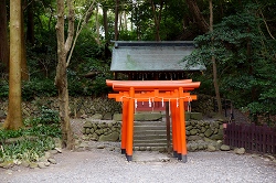 厳島神社・稲荷神社