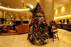 ＪＲタワーホテル日航札幌ロビーのクリスマスツリー