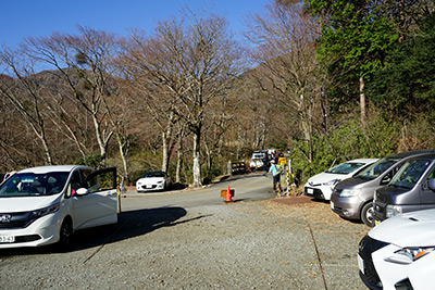 公時神社登山者有料駐車場